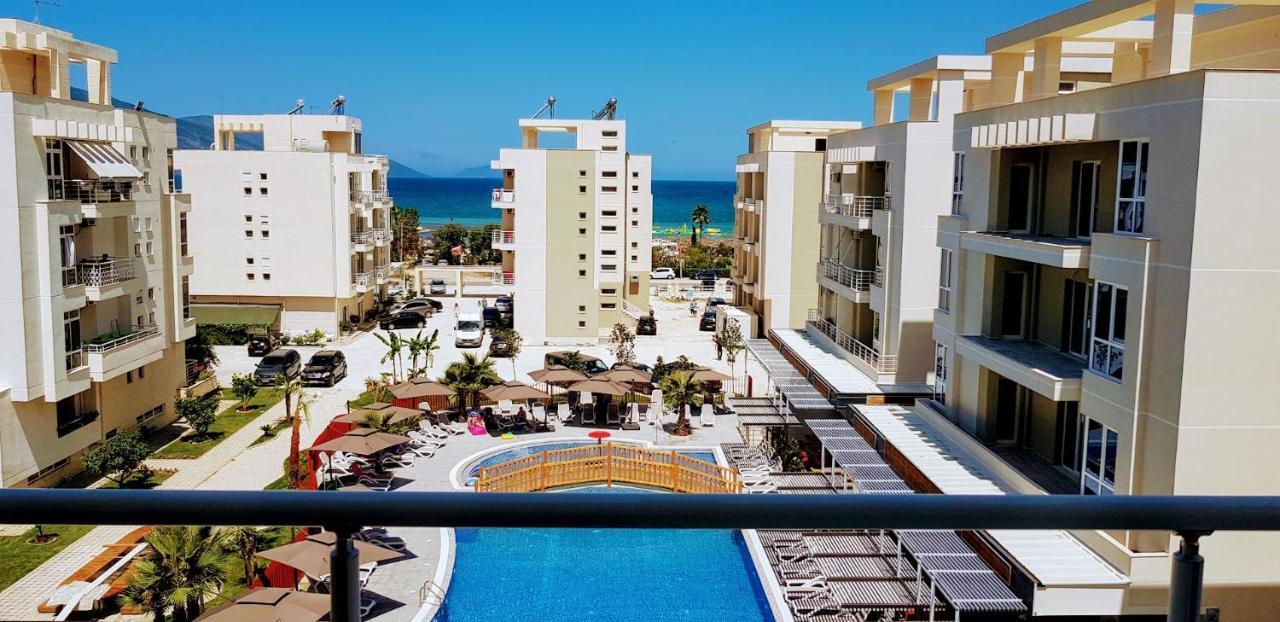 Flori Beach Apartment Radhimë Eksteriør billede